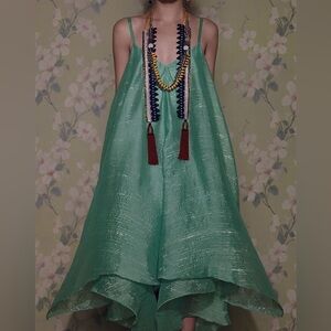 HD PARIS GLIMMERED PIPERITA HANDKERCHIEF DRESS  ANTHROPOLOGIE